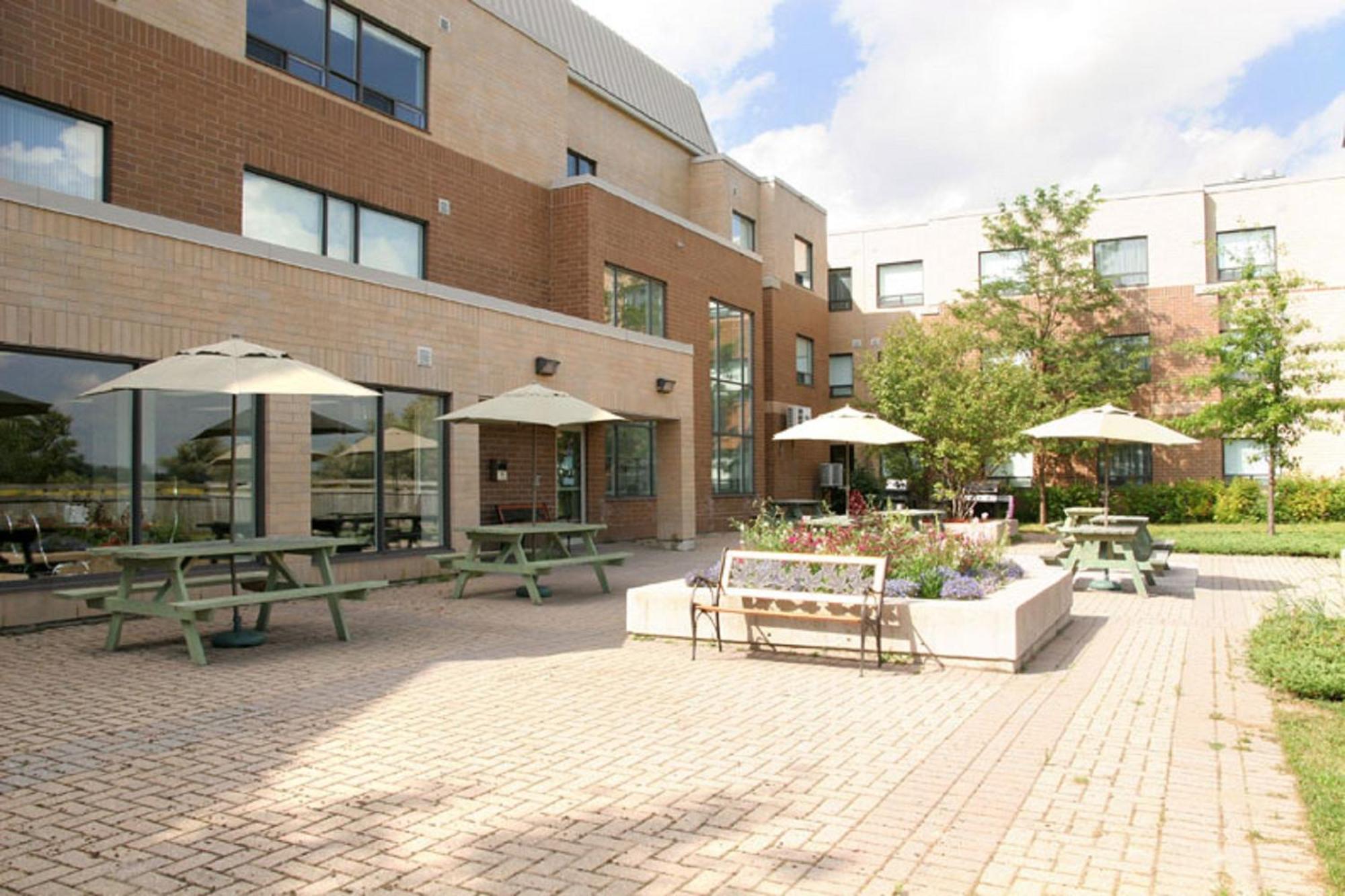 Residence & Conference Centre - King City Εξωτερικό φωτογραφία