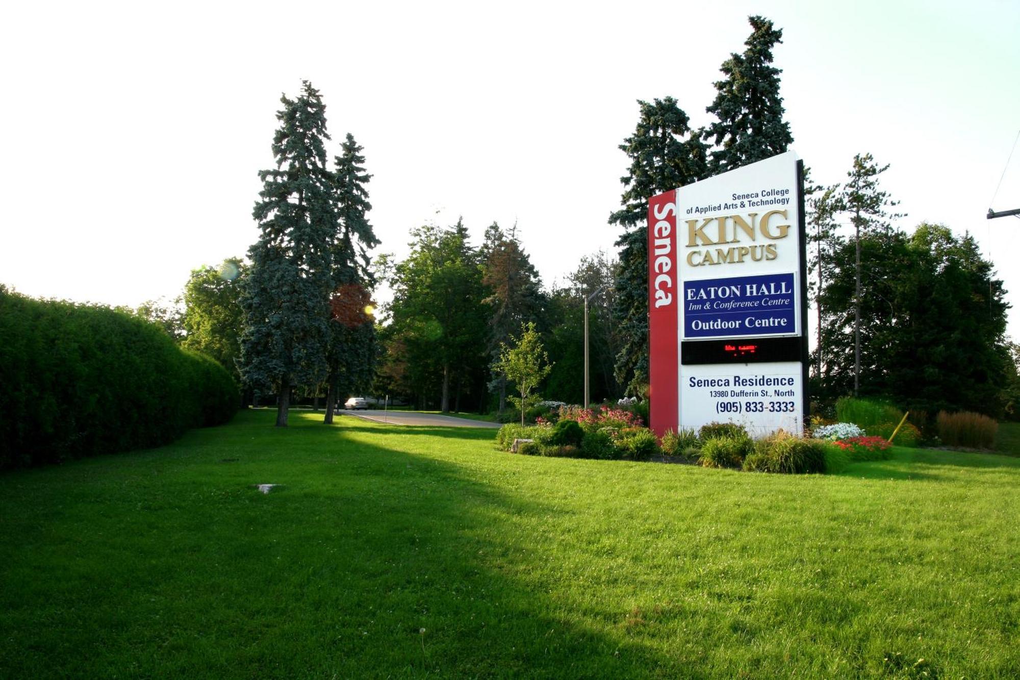Residence & Conference Centre - King City Εξωτερικό φωτογραφία
